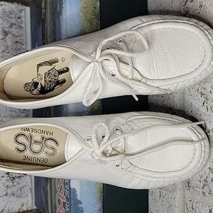 🌹 SAS San Antonio Shoes Handsewn Bounce Lace Up Moc White Loafers Comfort 6.5 M